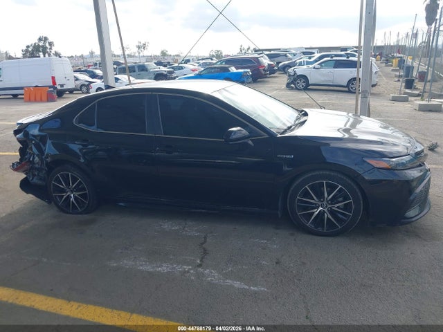 4T1G31AK2MU556770 Toyota Camry Se Hybrid