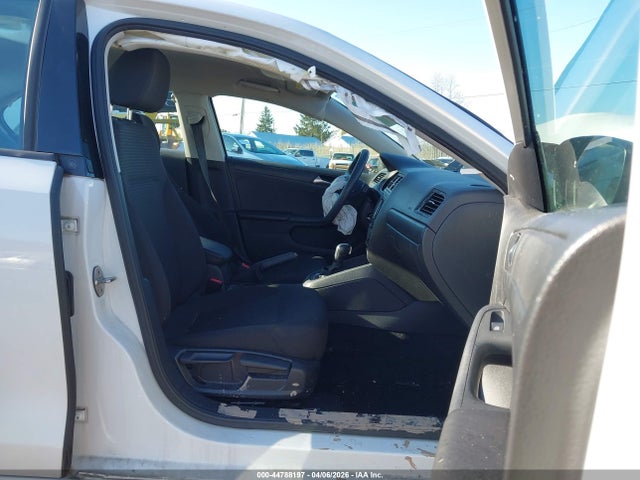 44788197 :رقم المزاد ، 3VW267AJ5GM253410 vin ، 2016 Volkswagen Jetta 1.4t S مزاد بيع