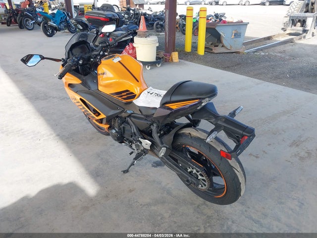 Kawasaki Ex650 P 2025 ML5EXEP19SDAF6245 Image 3