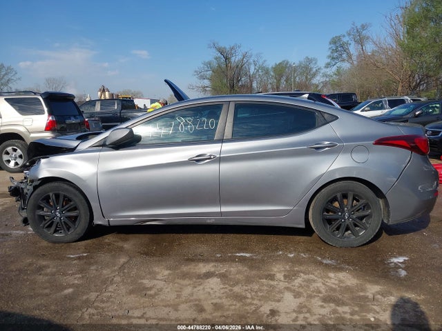 Aukcja sprzedaży 2014 Hyundai Elantra Se, vin: KMHDH4AE5EU029744, numer aukcji: 44788220