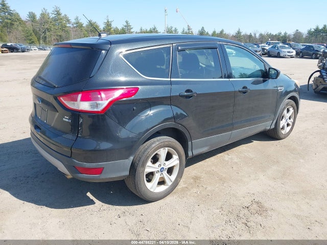 1FMCU9G9XFUA09683 Ford ESCAPE SE