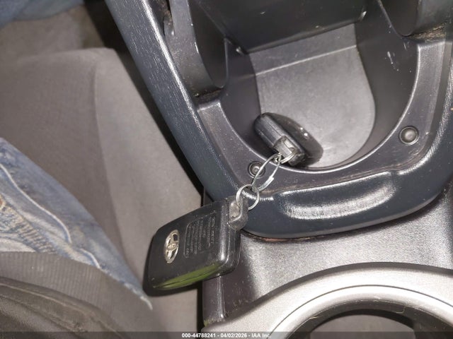 2014 TOYOTA PRIUS JTDKN3DUXE1750967 Photo 10