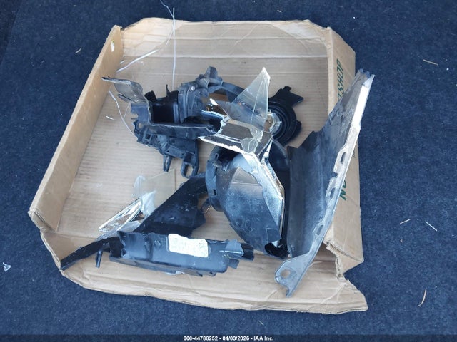 Nissan Altima 2.5 Sv 2015 1N4AL3AP8FC203630 Image 12