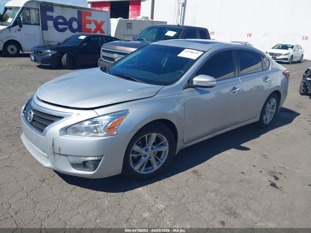 Nissan Altima 2.5 Sv 2015 1N4AL3AP8FC203630 Image 2