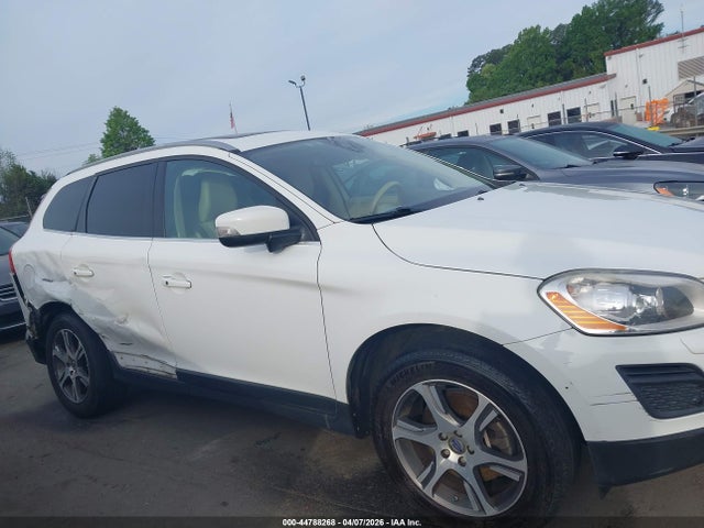 Продаж на аукціоні авто 2013 Volvo Xc60 T6/t6 Platinum/t6 Premier Plus/t6 R-design/t6 R-design Platinum/t6 R-design Premier Plus, vin: YV4902DZ0D2377219, номер лоту: 44788268