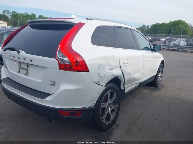 44788268 :رقم المزاد ، YV4902DZ0D2377219 vin ، 2013 Volvo Xc60 T6/t6 Platinum/t6 Premier Plus/t6 R-design/t6 R-design Platinum/t6 R-design Premier Plus مزاد بيع