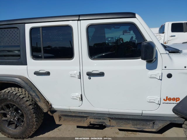 1C4PJXDG3RW309225 Jeep Wrangler 4-door Willys 4x4