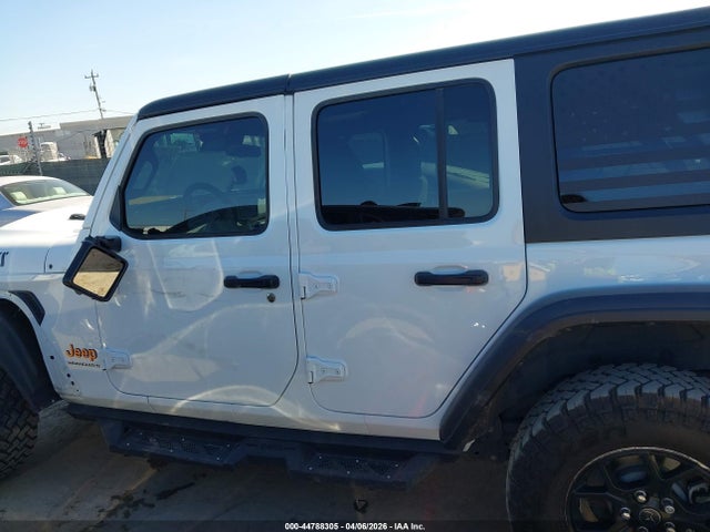 1C4PJXDG3RW309225 Jeep Wrangler 4-door Willys 4x4