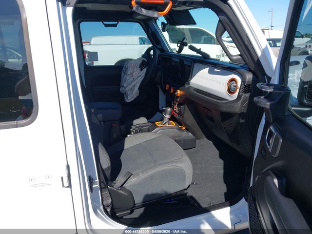 1C4PJXDG3RW309225 Jeep Wrangler 4-door Willys 4x4