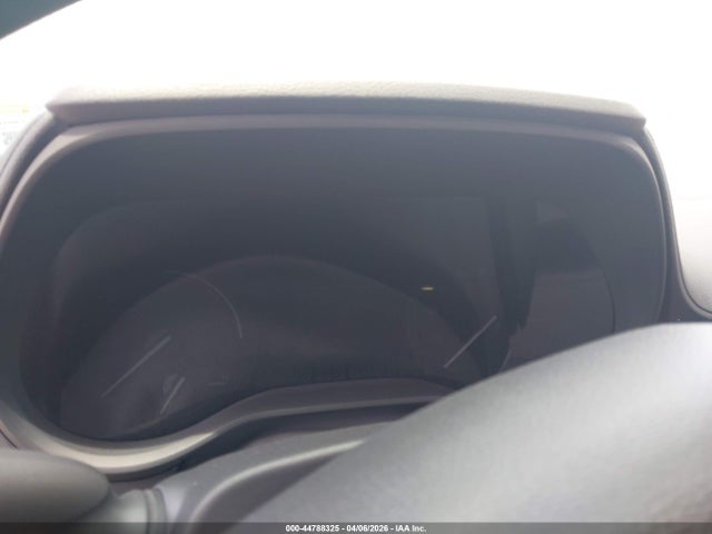 5TDKRKEC0RS186940 Toyota SIENNA LE