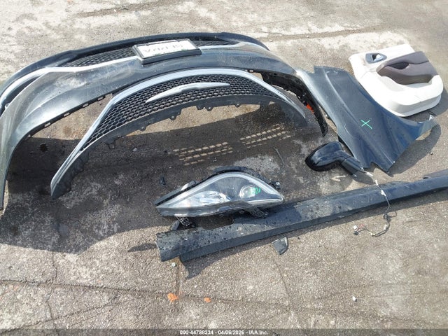 Продажа на аукционе авто 2017 Chrysler Pacifica Touring-l, vin: 2C4RC1BG0HR543025, номер лота: 44788334