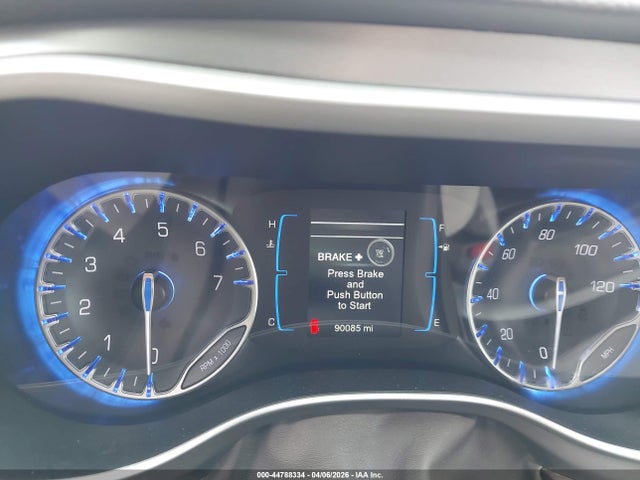 Продажа на аукционе авто 2017 Chrysler Pacifica Touring-l, vin: 2C4RC1BG0HR543025, номер лота: 44788334