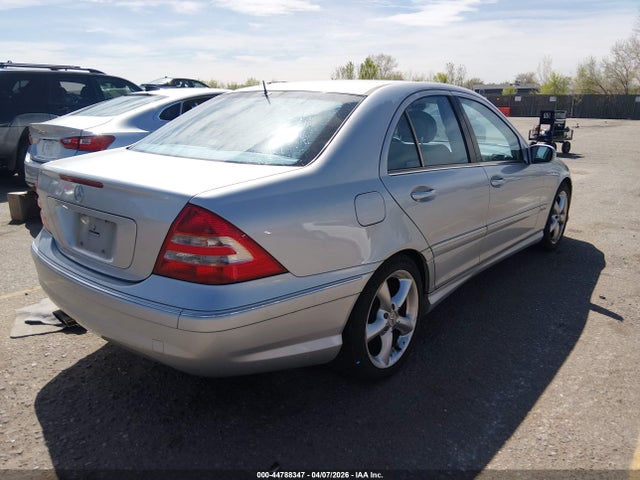 2005 Mercedes-benz C 230 Kompressor Sport მანქანა იყიდება აუქციონზე, vin: WDBRF40JX5F601389, აუქციონის ნომერი: 44788347