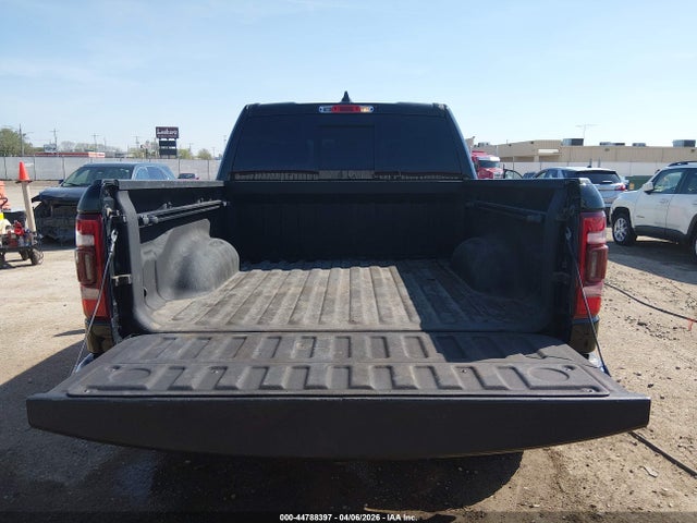 1C6SRFJT0KN515846 RAM 1500 Laramie 4x4 5&#039;7 Box