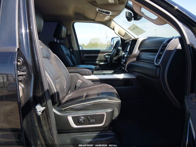 1C6SRFJT0KN515846 RAM 1500 Laramie 4x4 5&#039;7 Box