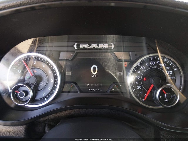 1C6SRFJT0KN515846 RAM 1500 Laramie 4x4 5&#039;7 Box