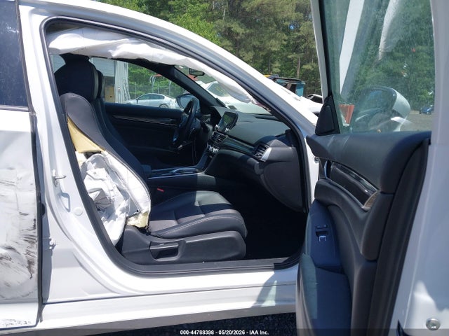 Продаж на аукціоні авто 2018 Honda Accord Sport 2.0t, vin: 1HGCV2F34JA053583, номер лоту: 44788398