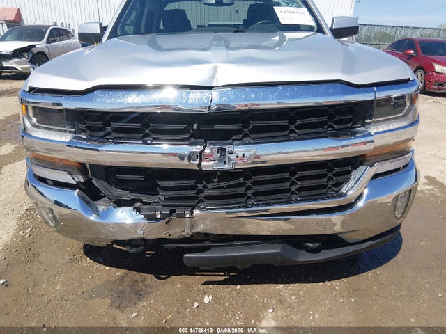 1GCVKREC0JZ144295 Chevrolet Silverado 1500 1lt
