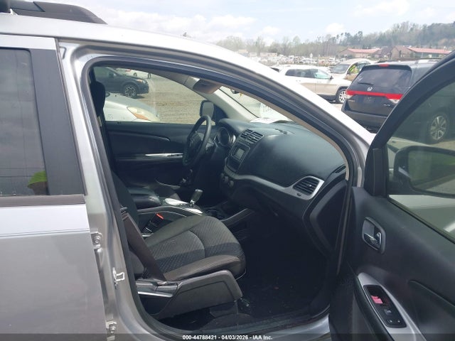 2019 DODGE JOURNEY 3C4PDCBB9KT798121 Photo 4