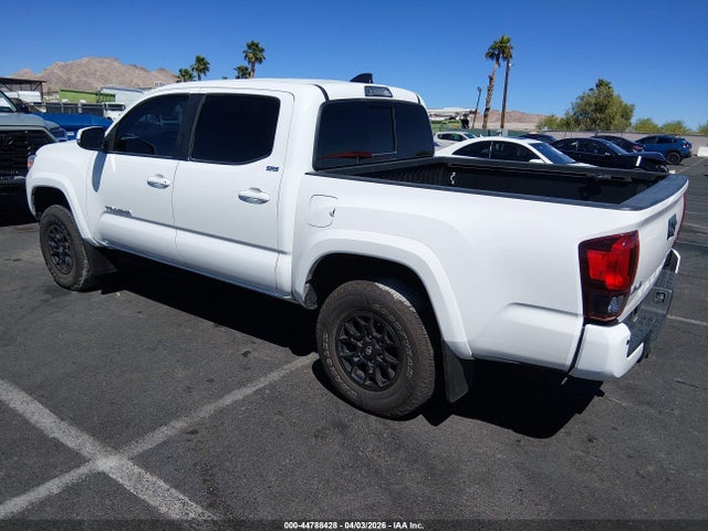 3TMCZ5AN9NM453662 Toyota Tacoma Sr5 V6