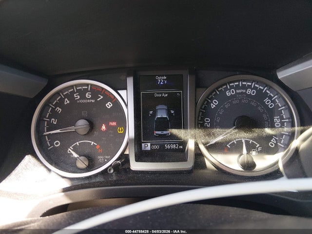 3TMCZ5AN9NM453662 Toyota Tacoma Sr5 V6
