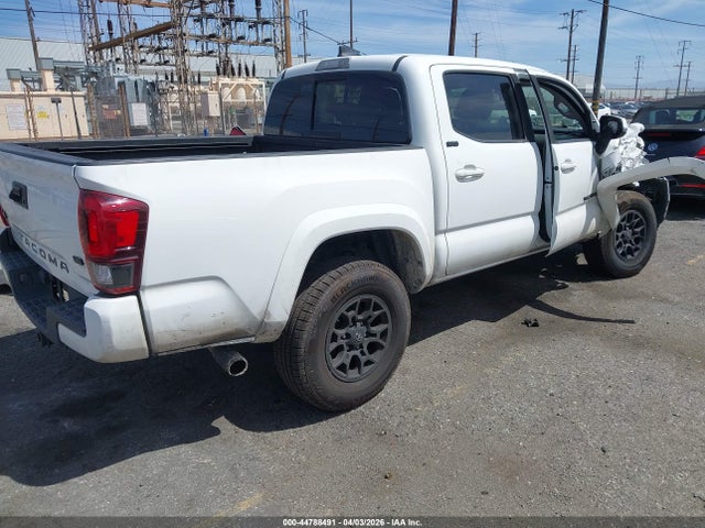 3TMCZ5AN6NM494184 Toyota Tacoma