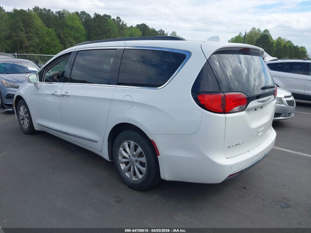 Aukcja sprzedaży 2017 Chrysler Pacifica Touring-l, vin: 2C4RC1BG7HR565555, numer aukcji: 44788518
