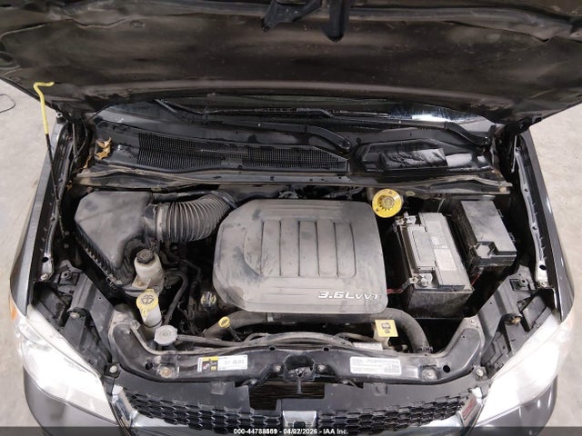 44788559 :رقم المزاد ، 2C4RDGBG7HR741939 vin ، 2017 Dodge Grand Caravan Se مزاد بيع