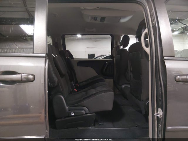 44788559 :رقم المزاد ، 2C4RDGBG7HR741939 vin ، 2017 Dodge Grand Caravan Se مزاد بيع