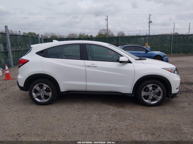 Honda HR-V LX 2017 3CZRU5H34HM705040 Image 14