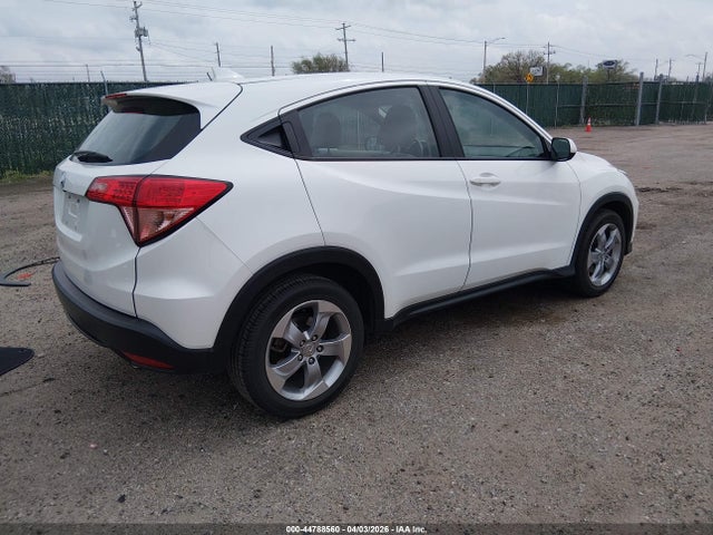 Honda HR-V LX 2017 3CZRU5H34HM705040 Image 4