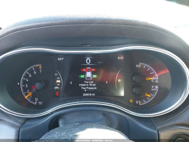 44788562 :رقم المزاد ، 1C4RJFCG1FC919643 vin ، 2015 Jeep Grand Cherokee Overland مزاد بيع