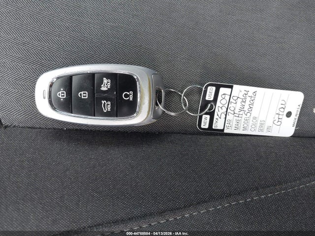 2020 Hyundai Sonata Sel მანქანა იყიდება აუქციონზე, vin: 5NPEF4JA1LH027475, აუქციონის ნომერი: 44788584