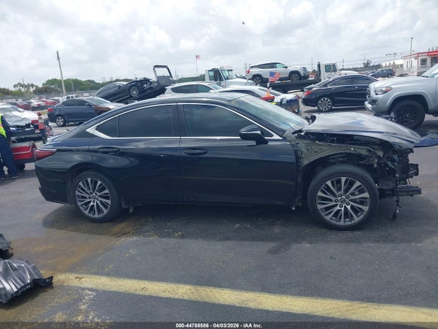 2021 Lexus Es 350 მანქანა იყიდება აუქციონზე, vin: 58ADZ1B16MU096383, აუქციონის ნომერი: 44788586