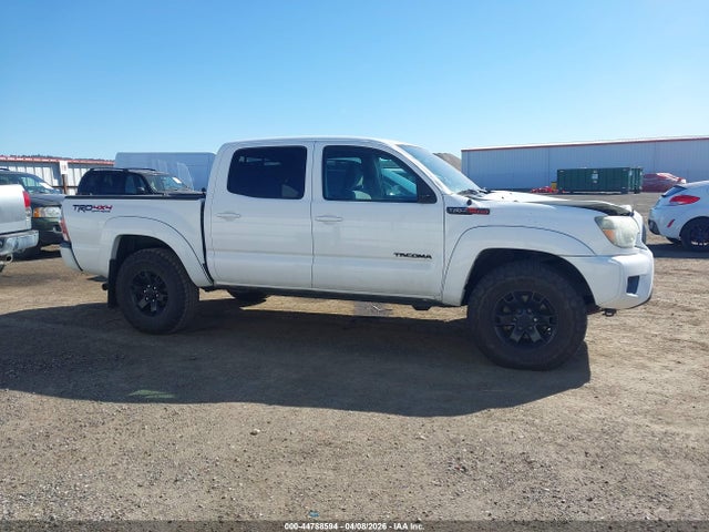 Aukcja sprzedaży 2015 Toyota Tacoma Trd Pro, vin: 5TFLU4EN1FX123528, numer aukcji: 44788594