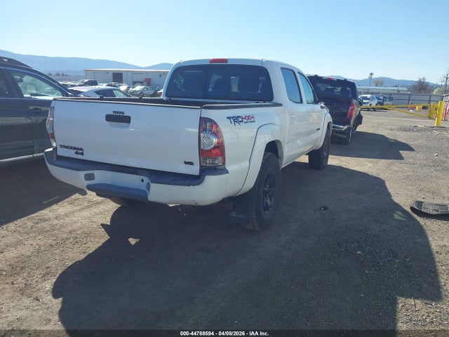 Aukcja sprzedaży 2015 Toyota Tacoma Trd Pro, vin: 5TFLU4EN1FX123528, numer aukcji: 44788594