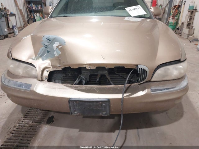 44788613 :رقم المزاد ، 1G4CW52K3X4617186 vin ، 1999 Buick Park Avenue Base Cmi مزاد بيع