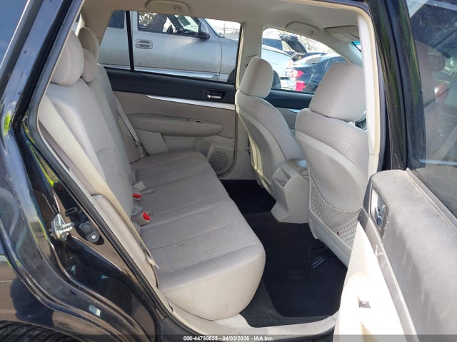 Продажа на аукционе авто 2014 Subaru Outback 2.5i Premium, vin: 4S4BRBCC6E1236102, номер лота: 44788633