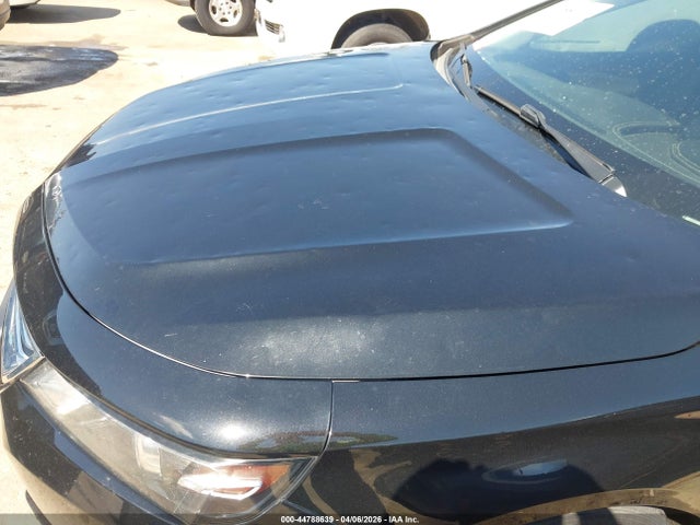 2019 Chevrolet Impala Premier მანქანა იყიდება აუქციონზე, vin: 2G1105S32K9105875, აუქციონის ნომერი: 44788639