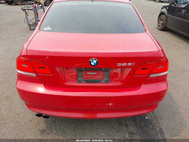 2009 Bmw 328i მანქანა იყიდება აუქციონზე, vin: WBAWV13579P122736, აუქციონის ნომერი: 44788643