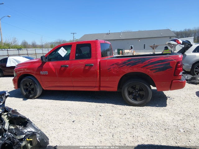 44788662 :رقم المزاد ، 1C6RR6FG0HS847063 vin ، 2017 Ram 1500 Express  4x2 6'4 Box مزاد بيع