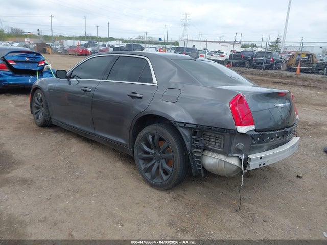 Продаж на аукціоні авто 2021 Chrysler 300 Touring L, vin: 2C3CCAAG9MH675969, номер лоту: 44788664