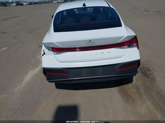 2025 Hyundai Elantra Se მანქანა იყიდება აუქციონზე, vin: KMHLL4DG7SU875294, აუქციონის ნომერი: 44788667