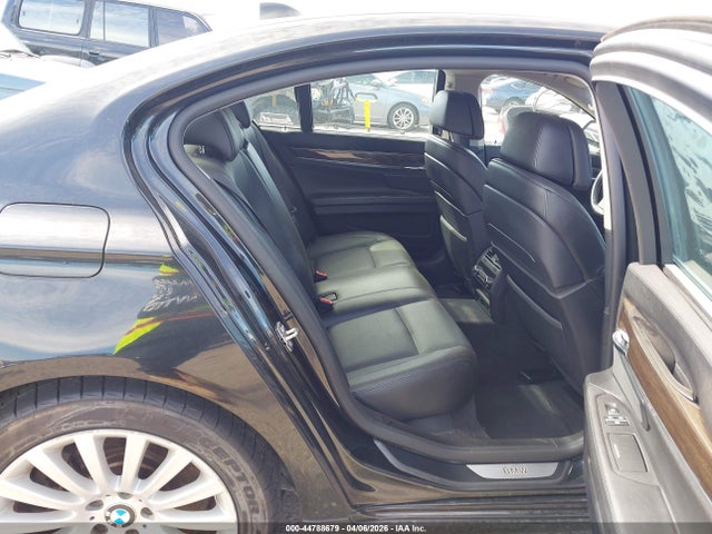 2012 Bmw 750i Xdrive მანქანა იყიდება აუქციონზე, vin: WBAKC6C53CC395947, აუქციონის ნომერი: 44788679