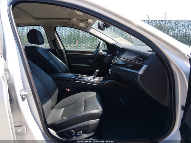 Продажа на аукционе авто 2013 Bmw 528i Xdrive, vin: WBAXH5C54DD106510, номер лота: 44788695
