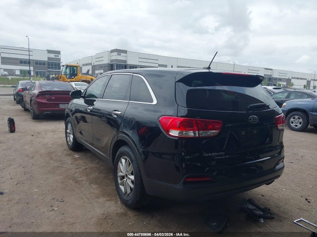 2018 Kia Sorento 2.4l L მანქანა იყიდება აუქციონზე, vin: 5XYPG4A3XJG414134, აუქციონის ნომერი: 44788696