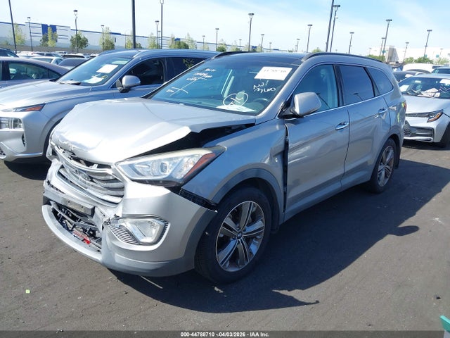 Hyundai Santa Fe Limited 2015 KM8SR4HF0FU100241 Image 2