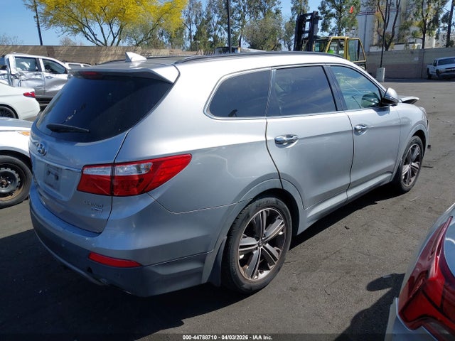 Hyundai Santa Fe Limited 2015 KM8SR4HF0FU100241 Image 4