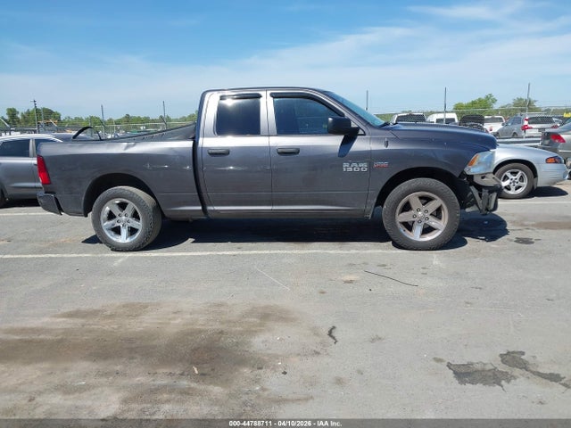 Продажа на аукционе авто 2017 Ram 1500 Express  4x2 6'4 Box, vin: 1C6RR6FT8HS637517, номер лота: 44788711