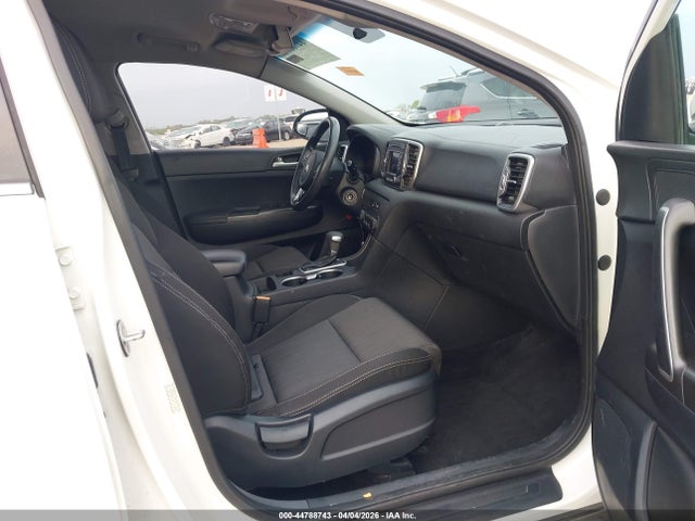 Продажа на аукционе авто 2017 Kia Sportage Lx, vin: KNDPM3AC3H7145095, номер лота: 44788743